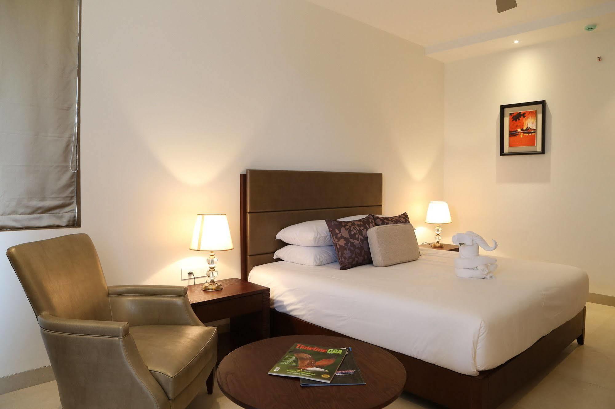 Lemon Tree Hotel Кандолим Экстерьер фото