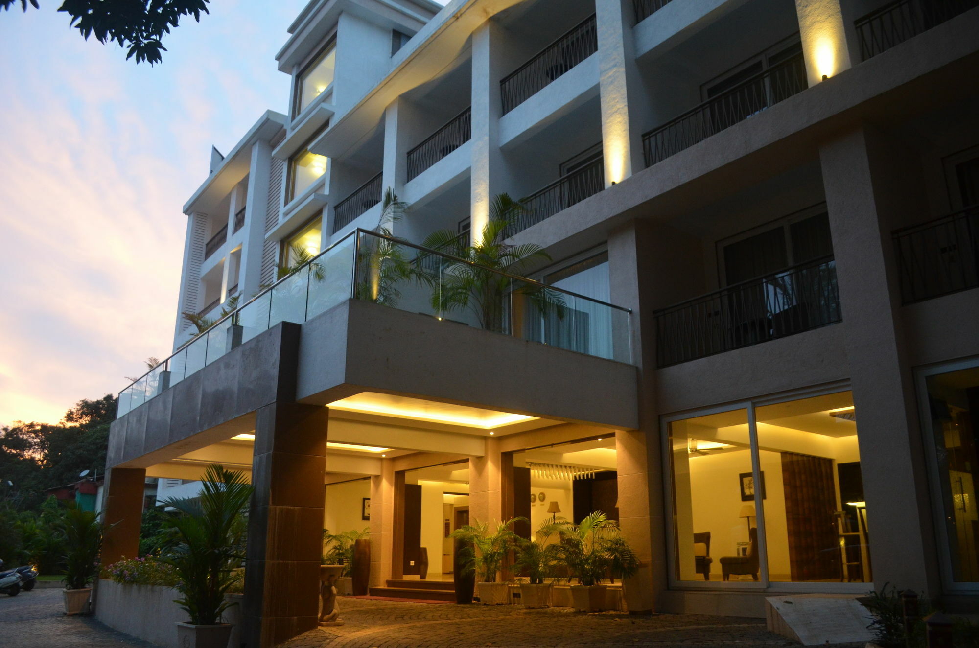 Lemon Tree Hotel Кандолим Экстерьер фото